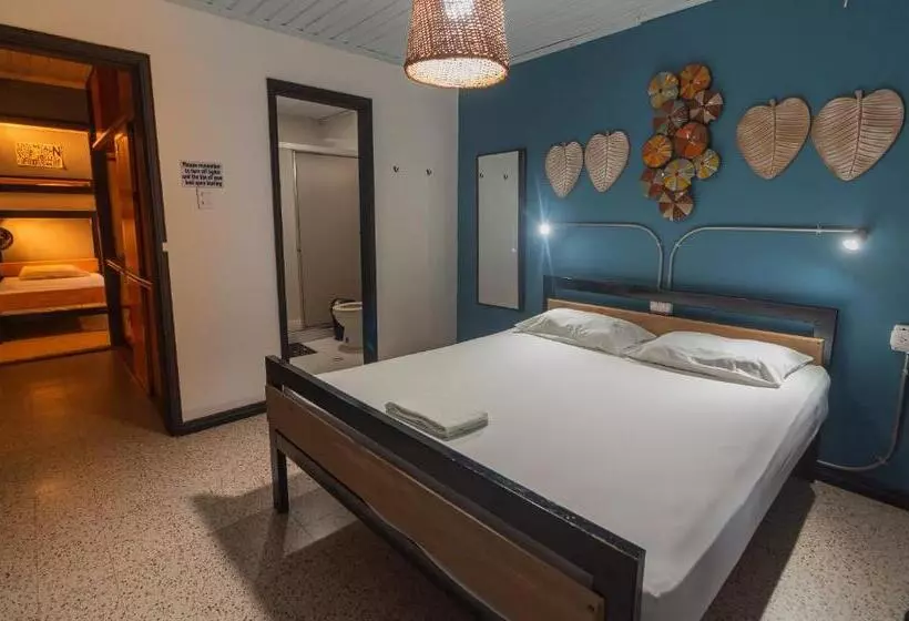 Tambo Hostel