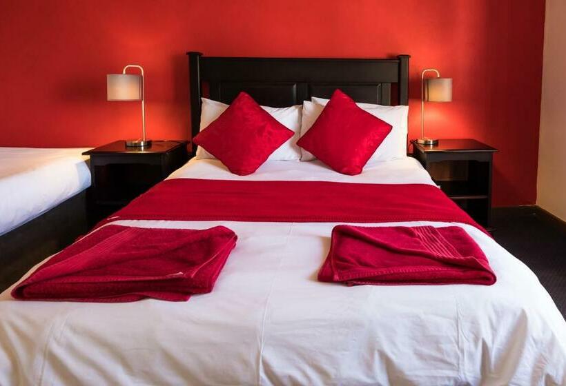 Общежитие Poacher