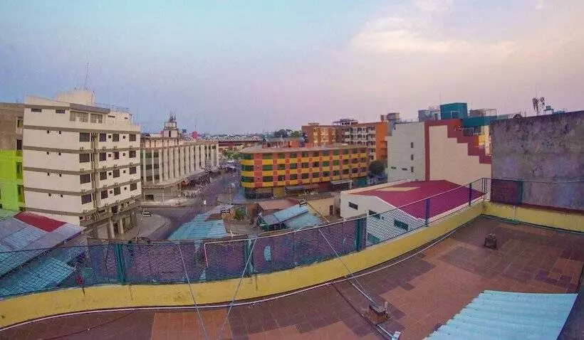 هاستل Residencial Francia