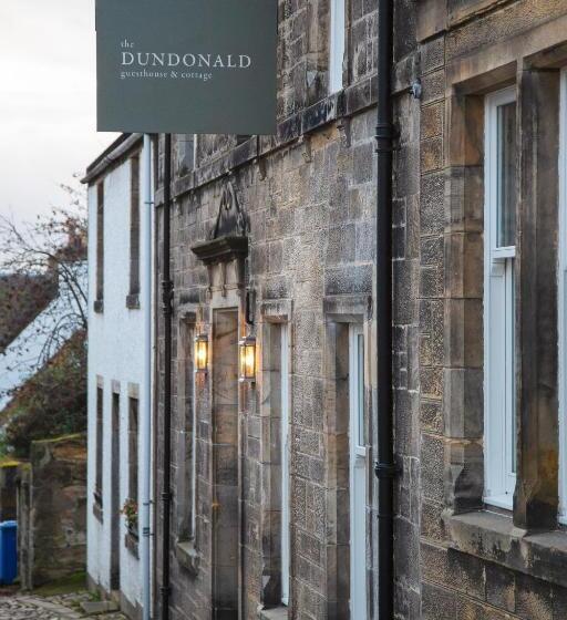 צימר The Dundonald Guesthouse & Cottage