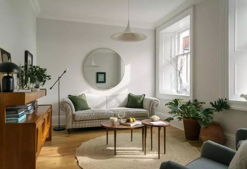 Aamiaismajoitus (B&B) The Dundonald Guesthouse & Cottage