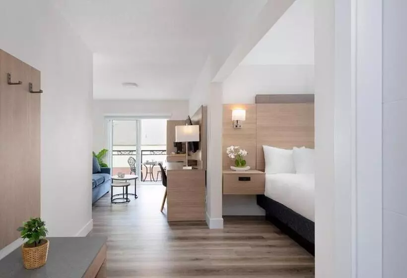 Harrison Grand Motel