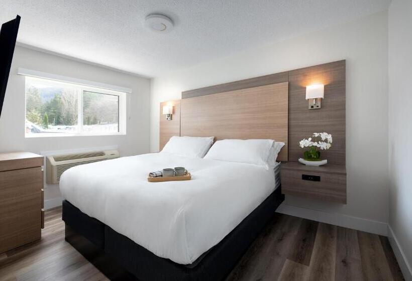 Harrison Grand Motel