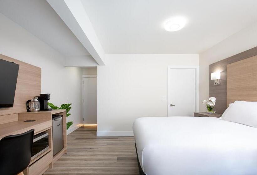 Harrison Grand Motel