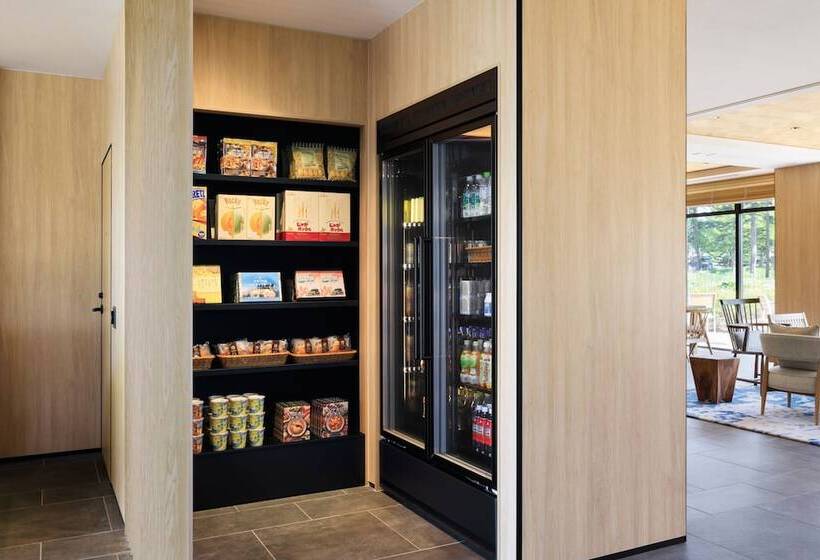 فندق Fairfield By Marriott Hokkaido Naganuma