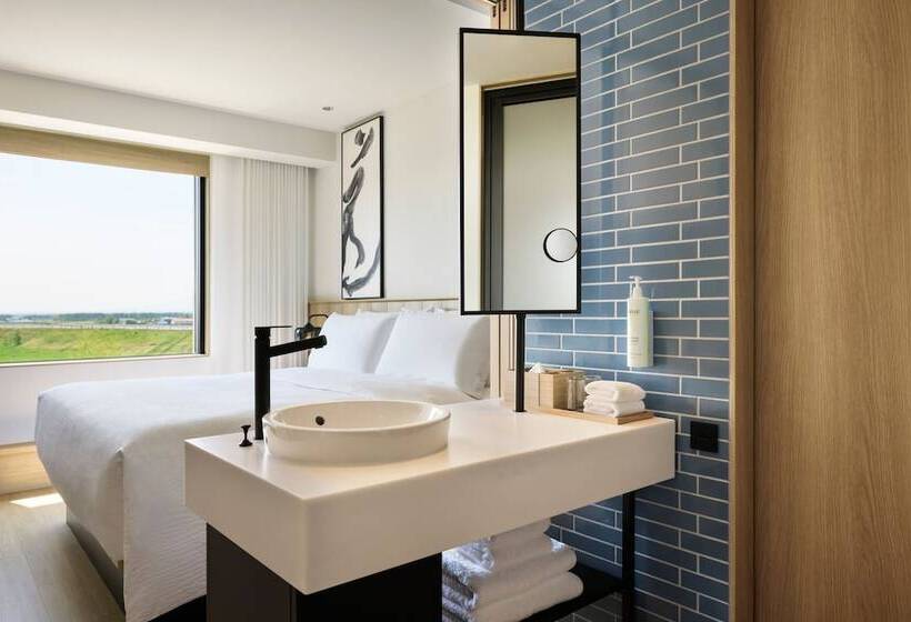 فندق Fairfield By Marriott Hokkaido Naganuma