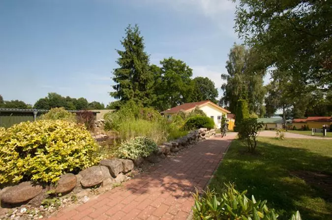 ホテル Ferienanlage   Zum See