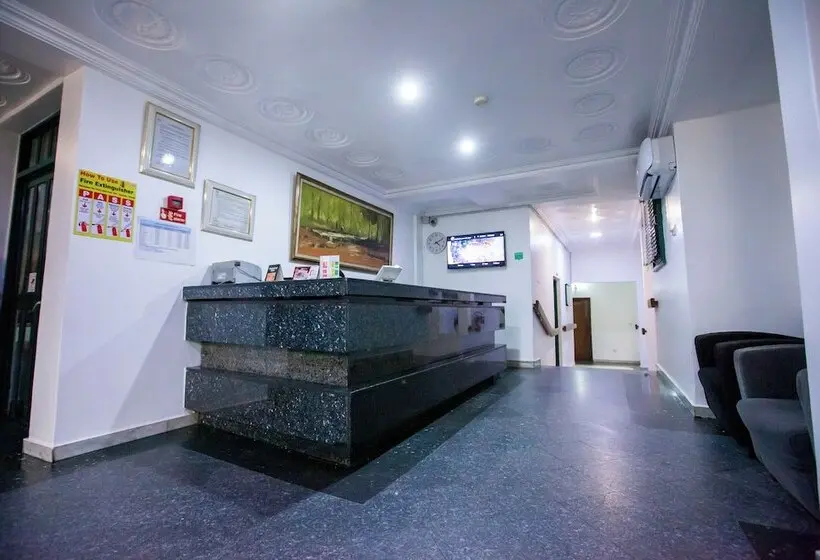 هتل Genesis Place
