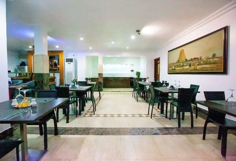 هتل Genesis Place