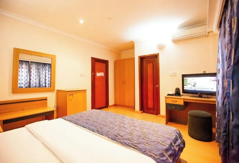 هتل Genesis Place