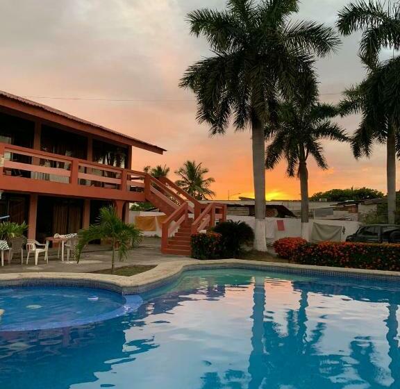 فندق La Roca Del Mar