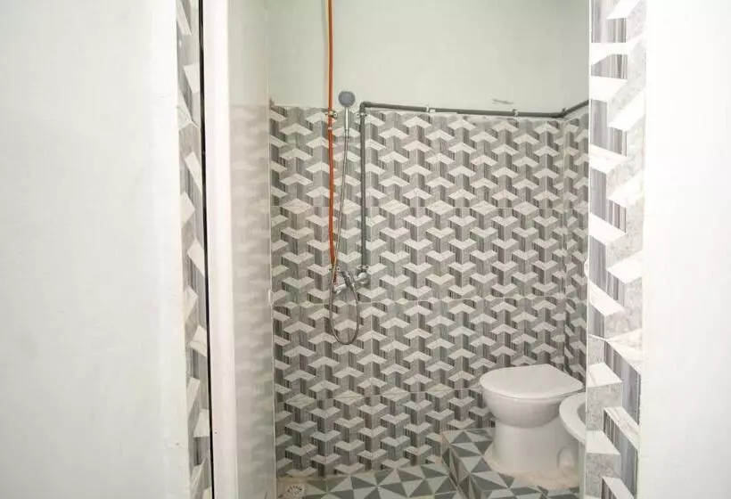 Hotelli Reddoorz Syariah Near Danau Lut Tawar Takengon 2