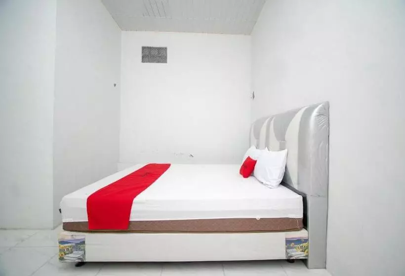 Hotelli Reddoorz Syariah Near Danau Lut Tawar Takengon 2