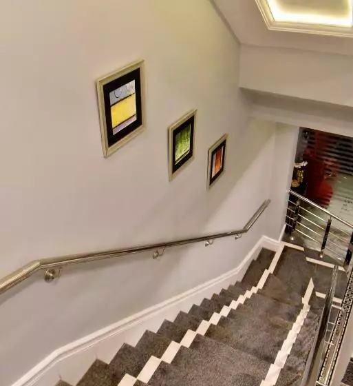 Imperial Suites