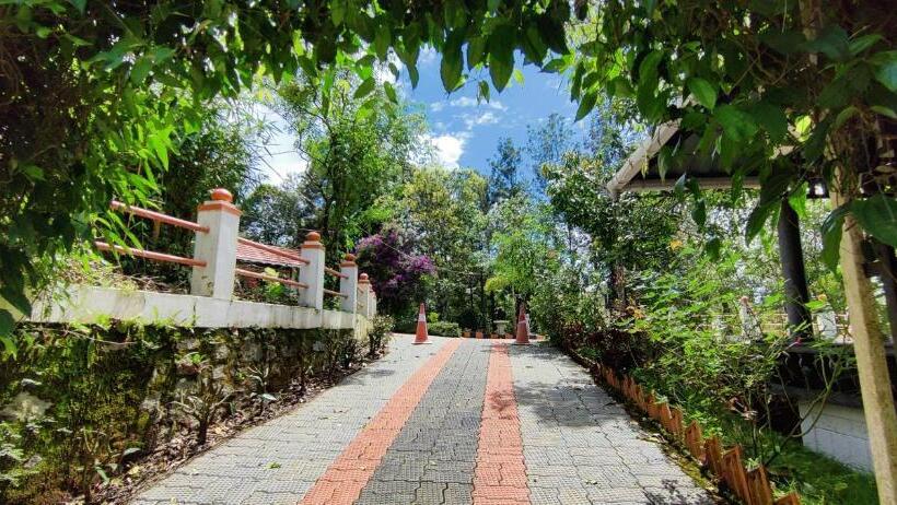 リゾートホテル Chalona Hill View