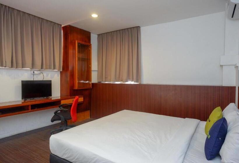 Urbanview Hotel Artama Simpang Lima By Reddoorz