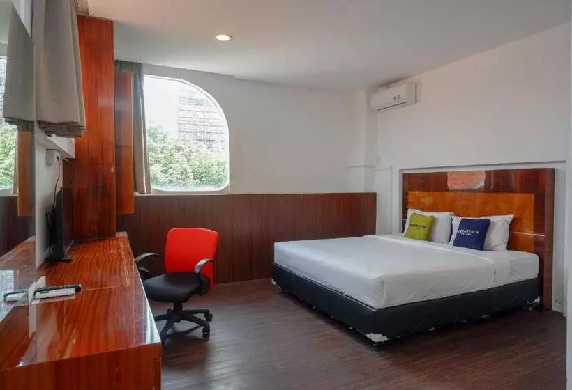 Urbanview Hotel Artama Simpang Lima By Reddoorz