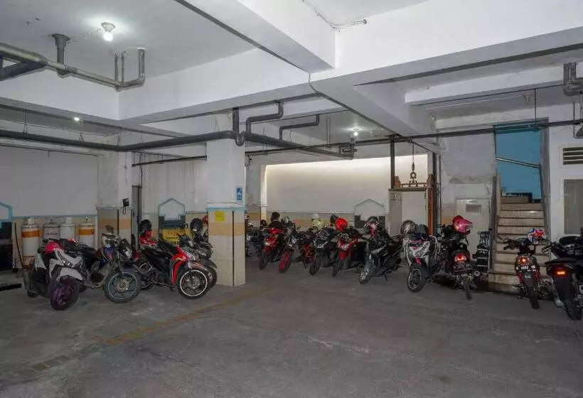 Urbanview Hotel Artama Simpang Lima By Reddoorz