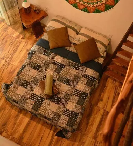 Espaço Cultural Lotus Suítes, Hostel E Camping