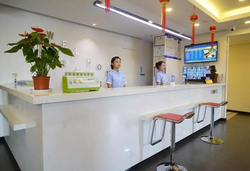 Hotelli 7days Inn Xuzhou Peixian Middle Hancheng Road Branch