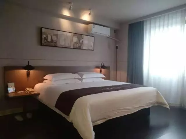 Hotelli Jinjiang Inn Select Xuzhou High Speed Railway Huaihai Huanqiugang Branch