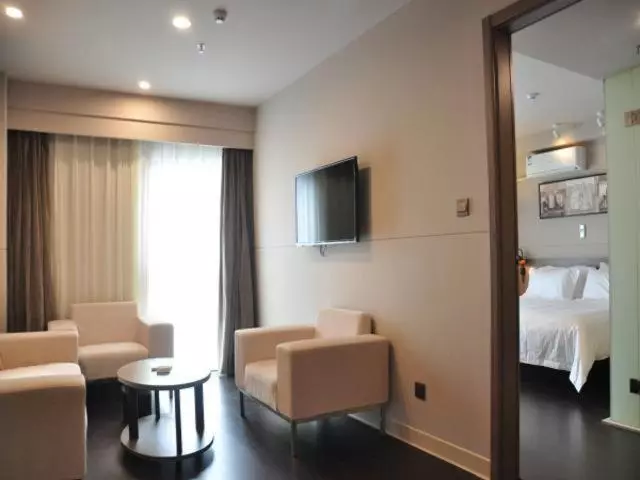 Hotelli Jinjiang Inn Select Xuzhou High Speed Railway Huaihai Huanqiugang Branch