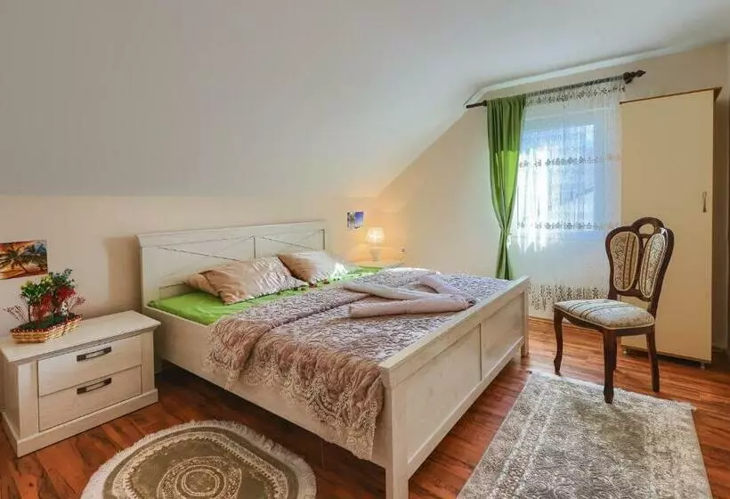 پانسیون Apartment Mirjana