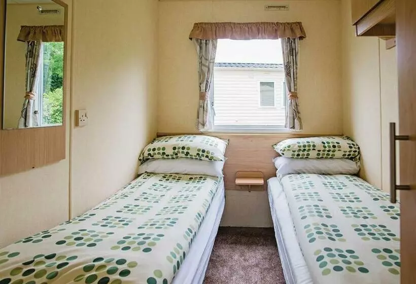 Lomakeskus Woodland Vale Holiday Park