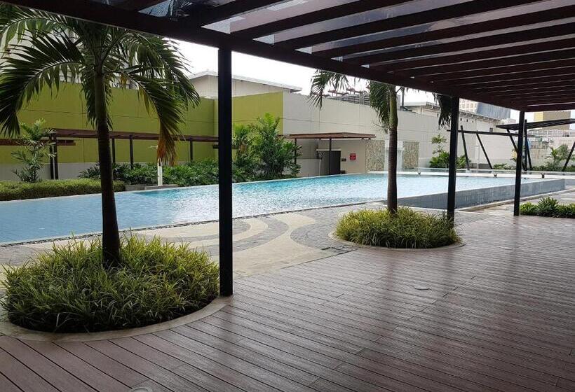 Rs Staycation Centrio Towers