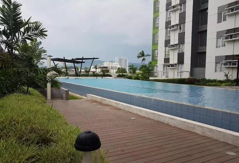 Rs Staycation Centrio Towers