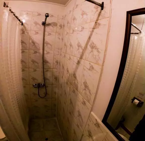 Retkeilymaja Cabaña Hostal Ema