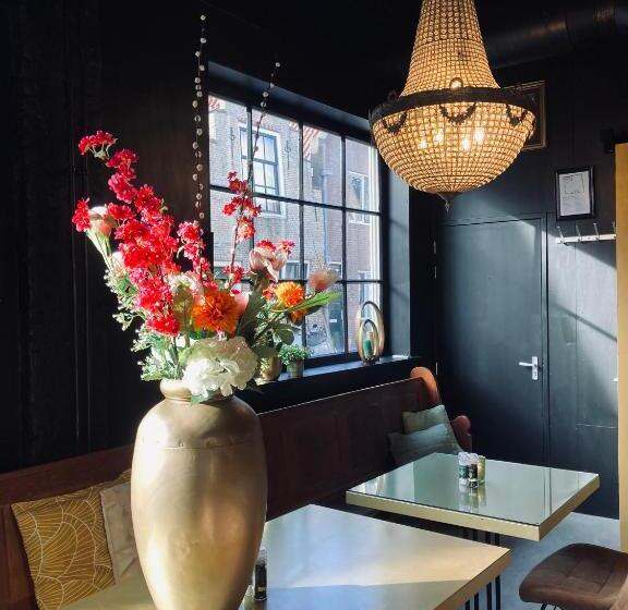 B&b With Or Without De Schuur