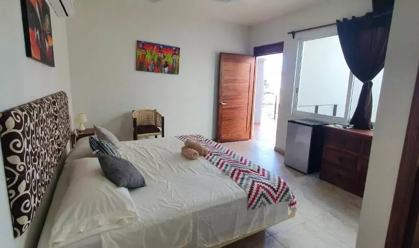 هتل Carri Surf Studio