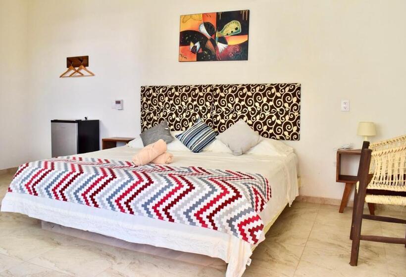 Отель Carri Surf Studio