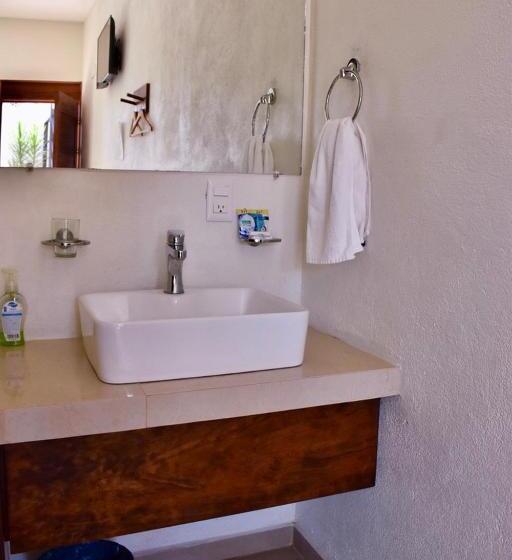 Отель Carri Surf Studio