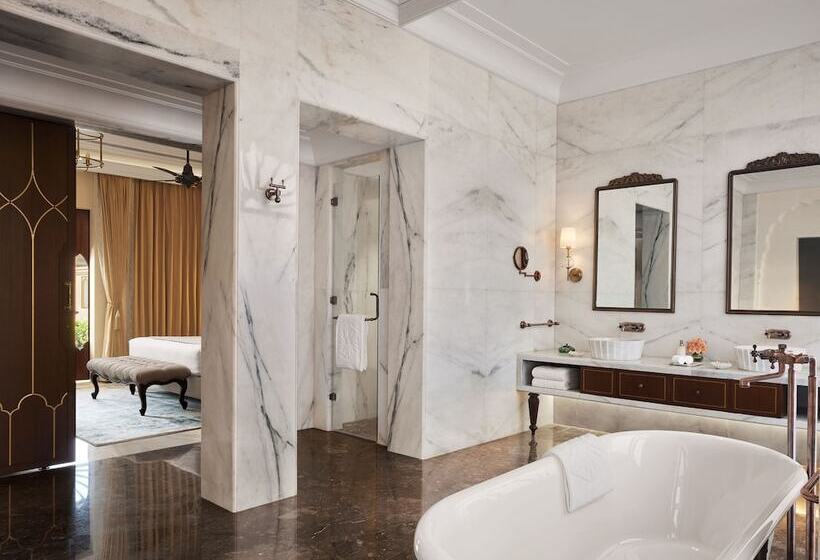 هتل Sawai Man Mahal