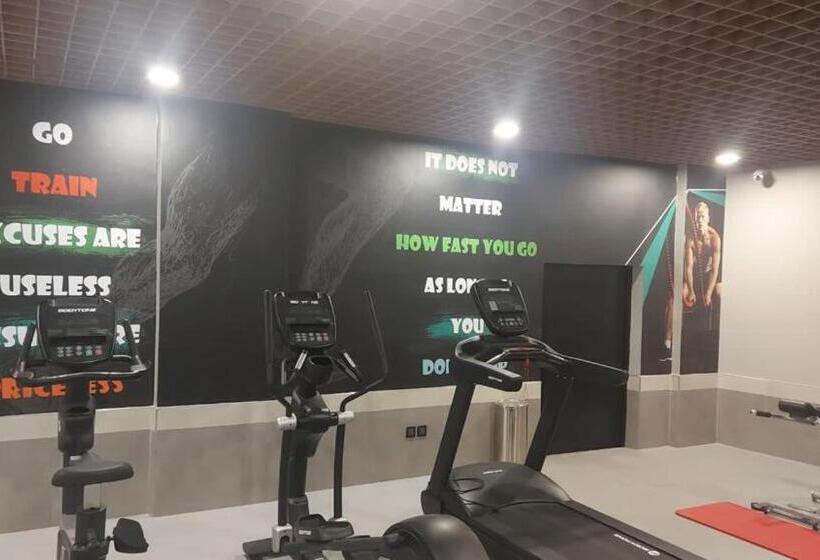 هتل Voyage Residence