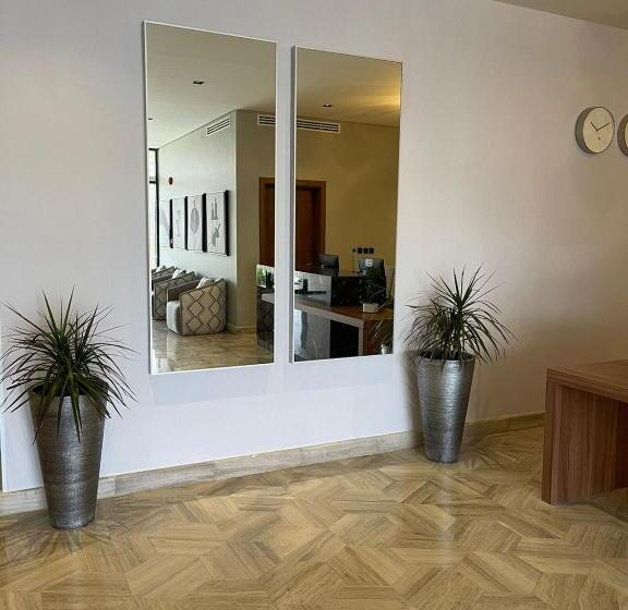 هتل Voyage Residence