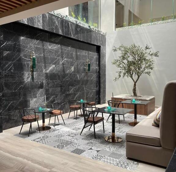 هتل Voyage Residence