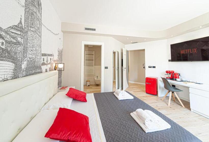 פנסיון Eleonore Elegant Rooms