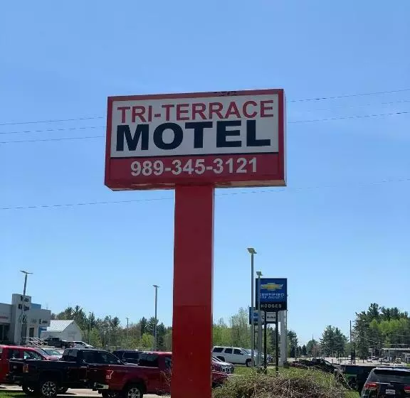 Tri Terrace Motel