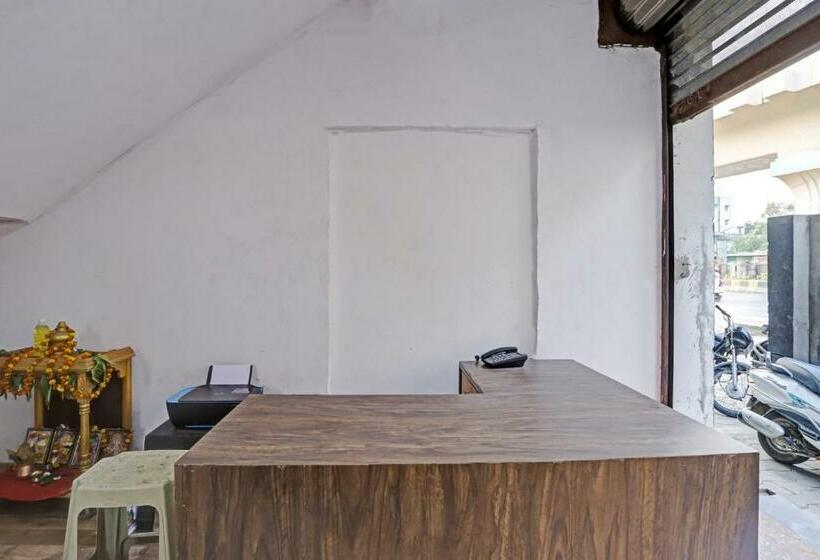 Super Hotel O Rajendra Nagar Hingna Road