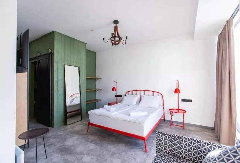 هتل Roshe Gudauri