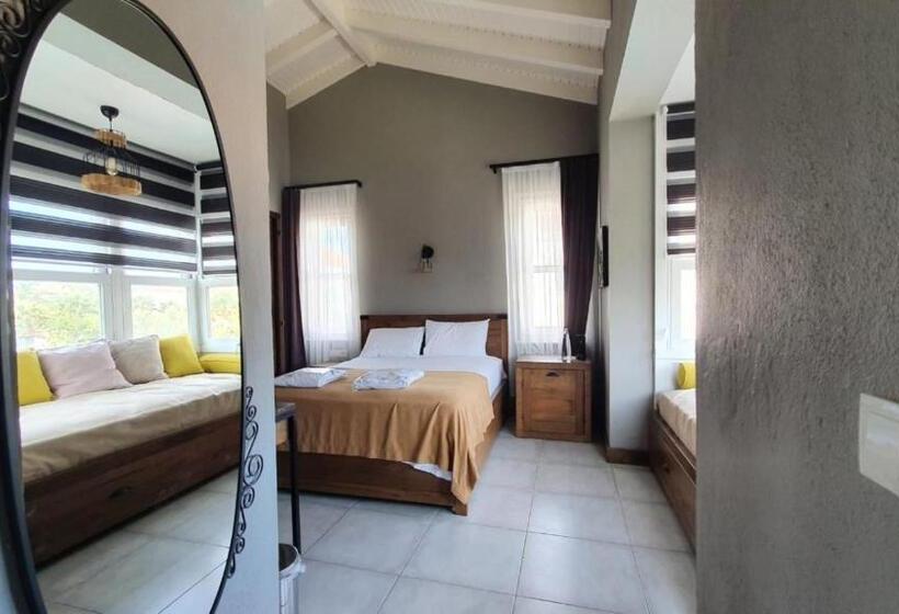 בית מלון כפרי Signature Alaçatı