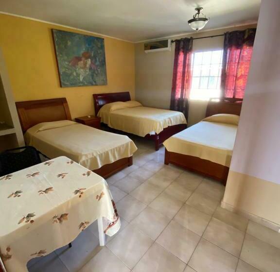 بنسيون Canal Inn B&b Panama