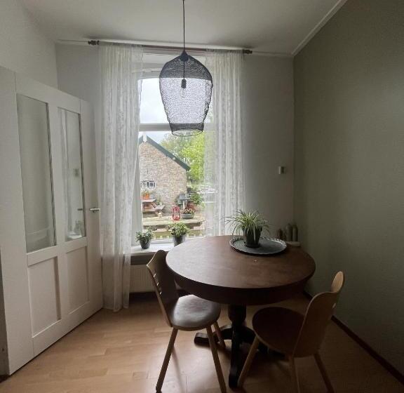 Общежитие Vakantiehuisjes Marsherne