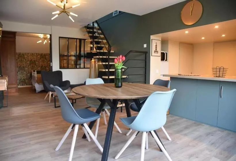 ベッドアンドブレックファースト Au Relais De Laborde