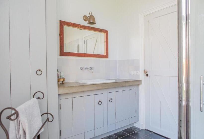 Bed and Breakfast De Friese Wouden