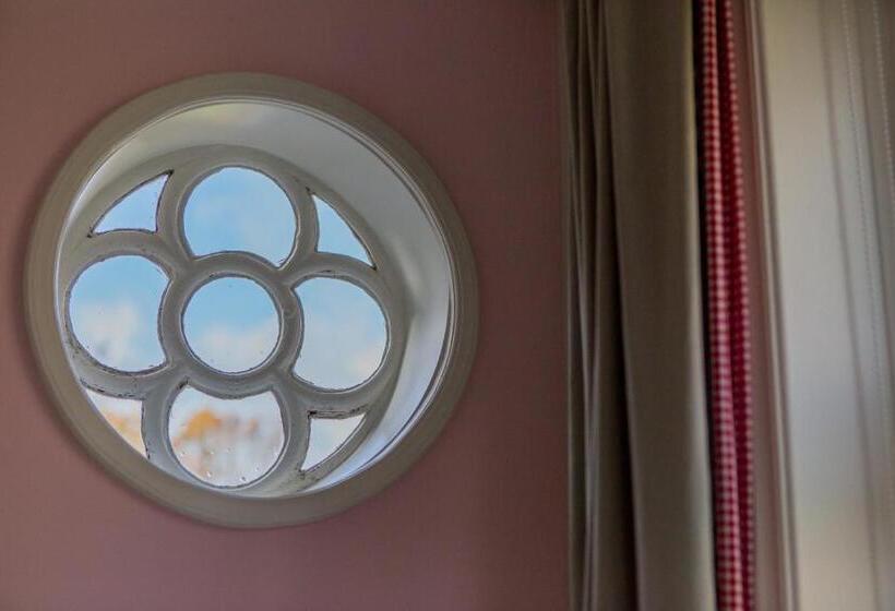 Bed and Breakfast De Friese Wouden