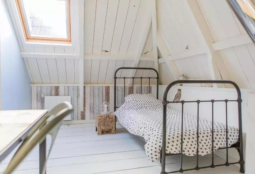 Aamiaismajoitus (B&B) De Friese Wouden